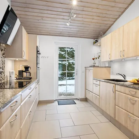 Erene - 850m From The Sea By Interhome